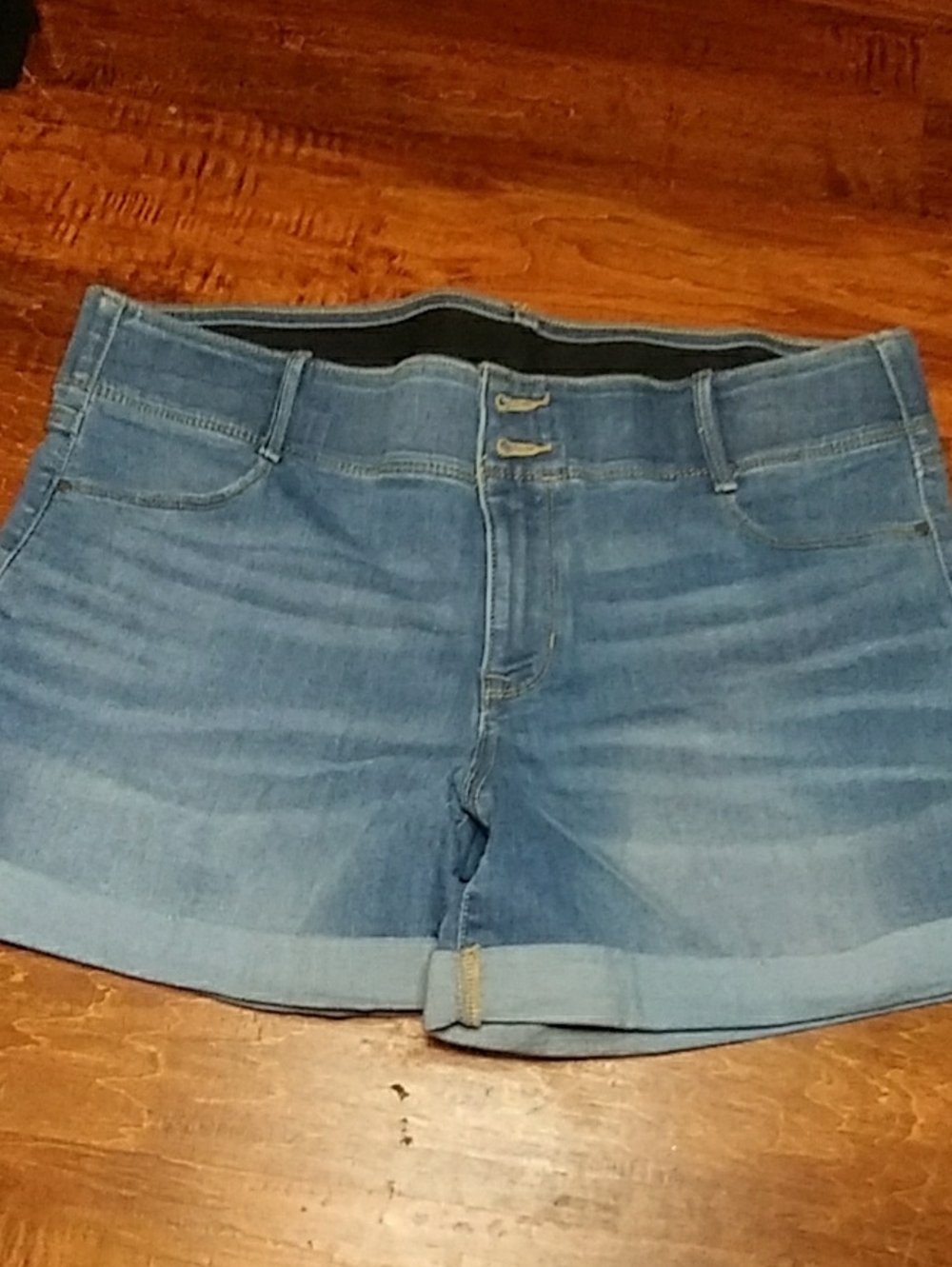 Apt. 9 Light Blue Rolled-Hem Denim Shorts